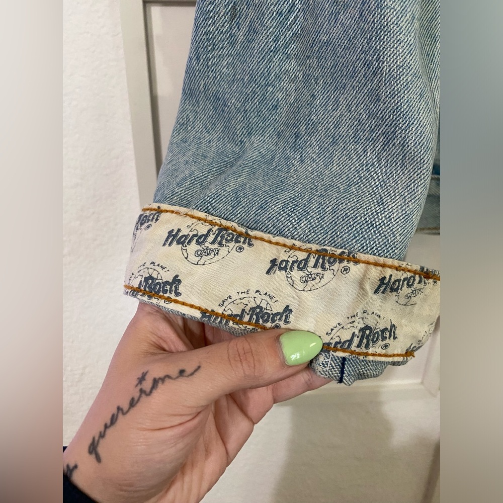 Vintage Hard Rock Cafe NY Denim Jacket - Picture 5 of 6